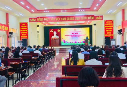 Liên đoàn Lao động quận Kiến An triển khai các văn bản chỉ đạo Đại hội Công đoàn các cấp tại Hội nghị báo cáo viên quận Kiến An tháng 9