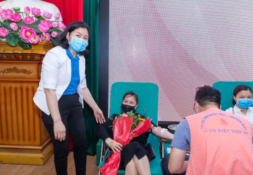 Ngày hội hiến máu tình nguyện của CBCCVC ngành Y tế năm 2020