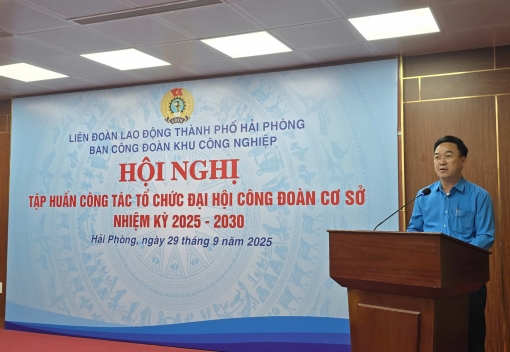 Ban Công đoàn Khu công nghiệp tổ chức Hội nghị tập huấn công tác Đại hội Công đoàn cơ sở nhiệm kỳ 2025-2030